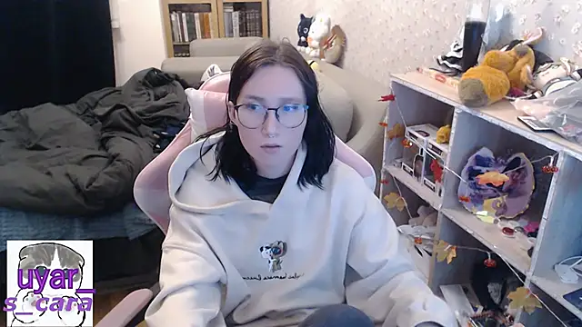 s_cara's cam snapshot