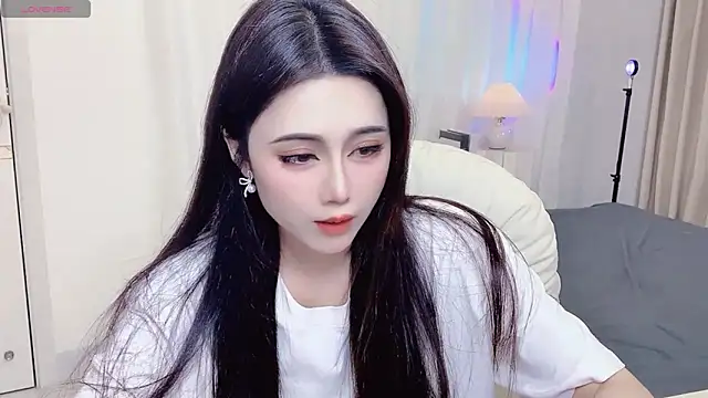 Alma_va's cam snapshot