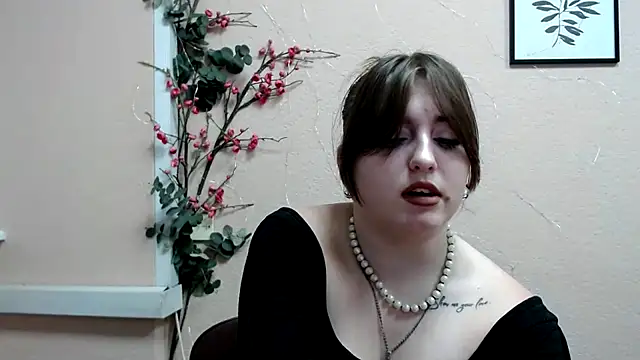 Dance__Queen's cam snapshot