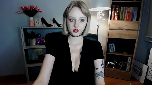 MadelineLust's cam snapshot