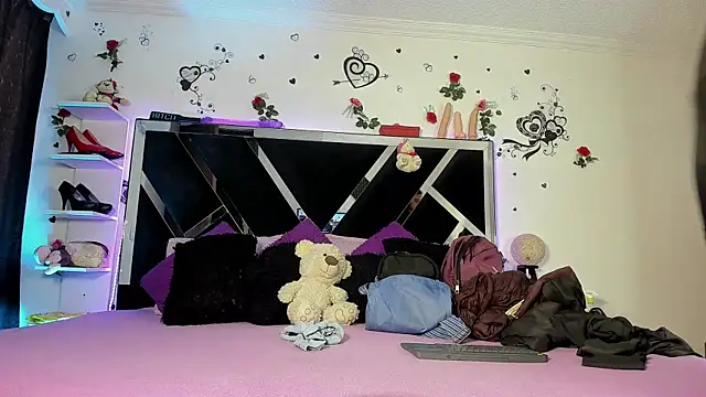 thedream_girls's cam snapshot