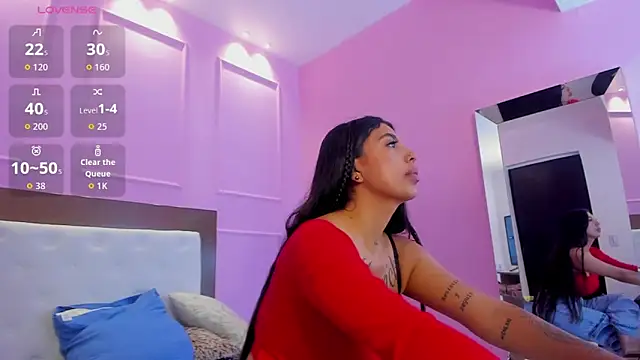 TATILARSON1's cam snapshot