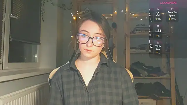 monlight__dana's cam snapshot