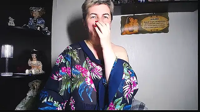 Miss_Tasha_Kom's cam snapshot