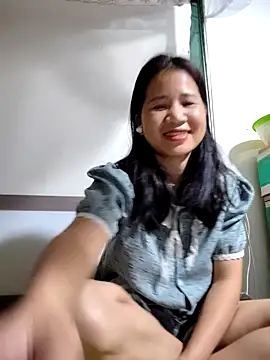 Maria2299 live sex cam