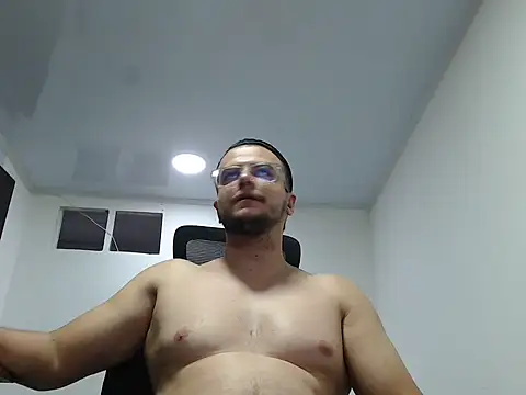 DirtyNotLimits_'s cam snapshot