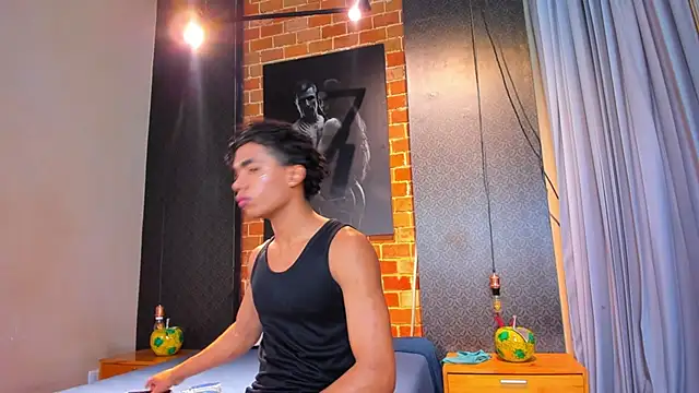 AlanCutee's cam snapshot