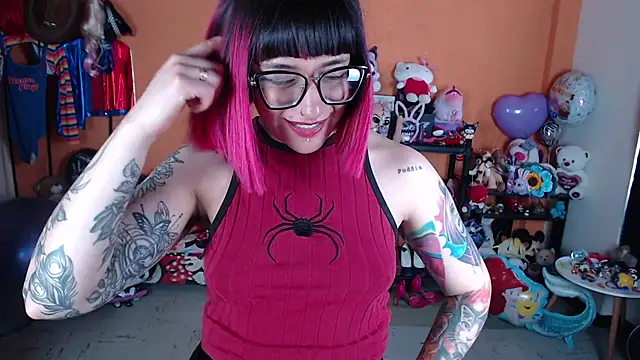 MissMiia2 live sex cam