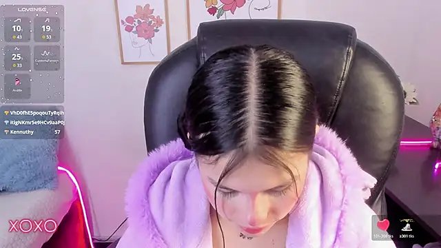 violettabond's cam snapshot