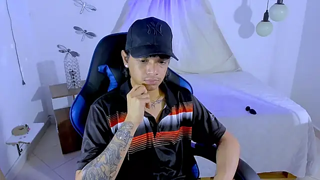 Brand_habes's cam snapshot