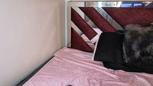 camila_eclipse's cam snapshot