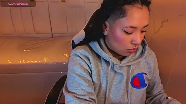 hollypeyton1_tp's cam snapshot