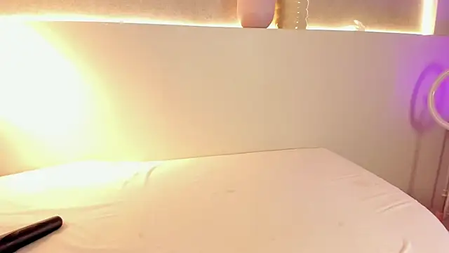 roxannegomez's cam snapshot