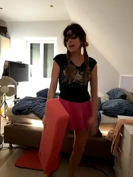 NaughtyCatgirl's cam snapshot