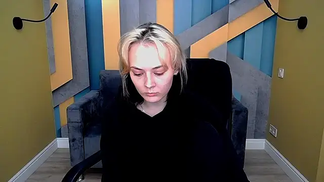 MilaMild's cam snapshot