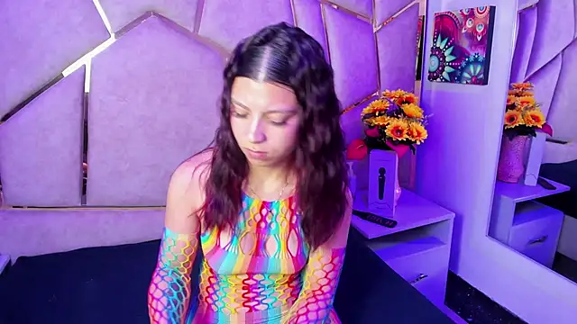 MelanyAss_'s cam snapshot