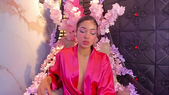 Victoria_Dubois_'s cam snapshot