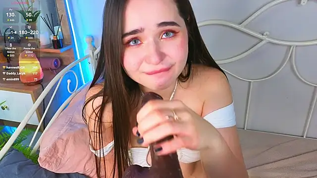 KateBleare's cam snapshot