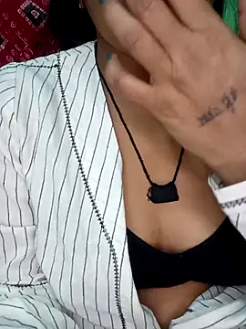 Rashmi_011's cam snapshot