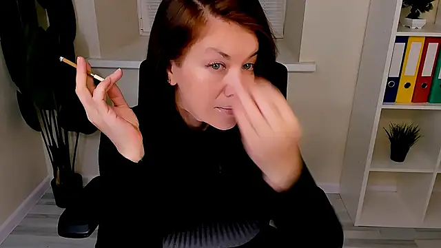 AnaMills's cam snapshot