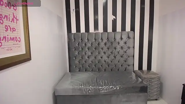 clementine_t's cam snapshot