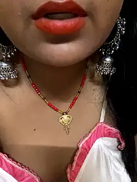 Meera_xxx's cam snapshot