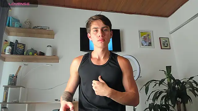 manucute_23_'s cam snapshot