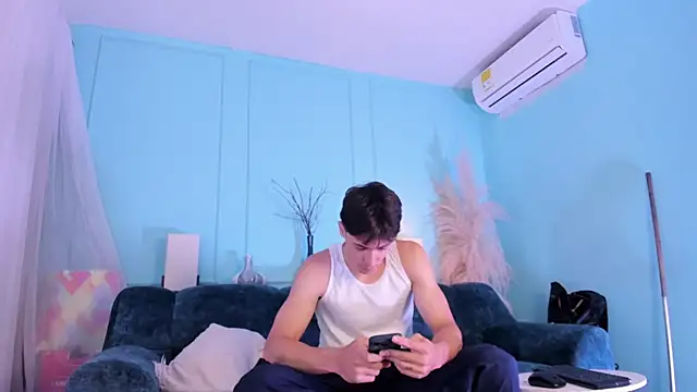 AlessandroDybala's cam snapshot