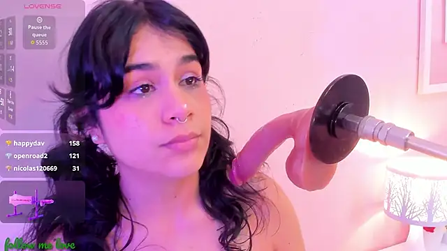 zyle_boobs's cam snapshot