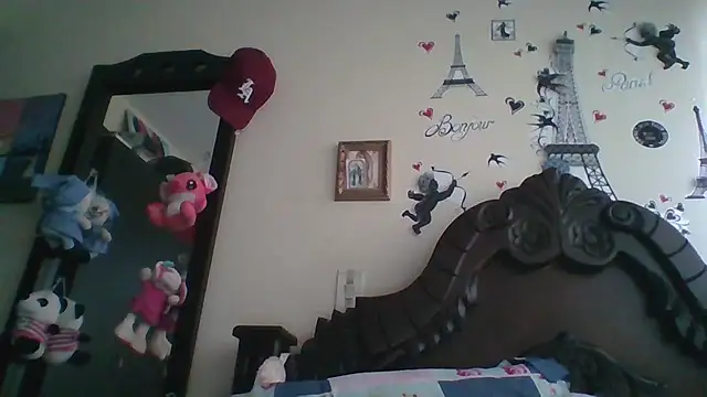 trianabell's cam snapshot