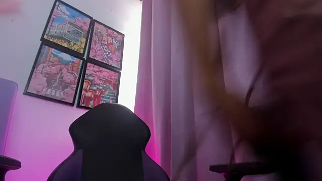 Elissa_SexyGirl's cam snapshot