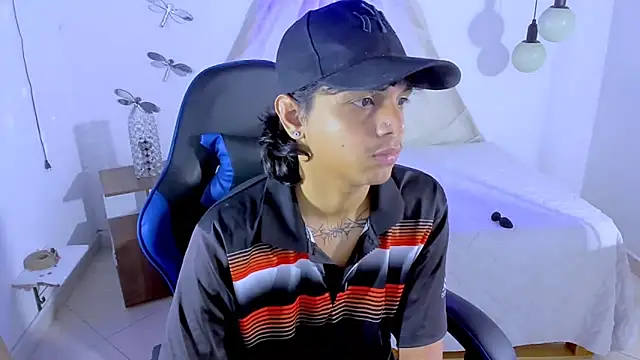 Brand_habes's cam snapshot