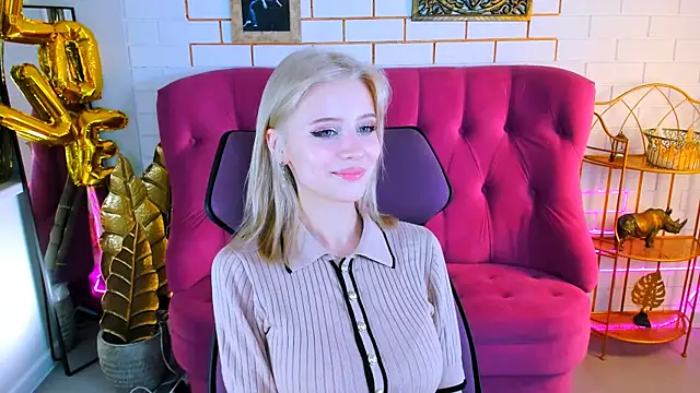 LeonaStane's cam snapshot