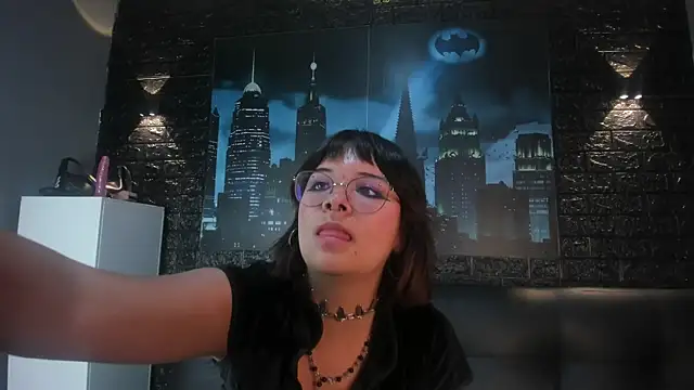 Ivy__storm's cam snapshot