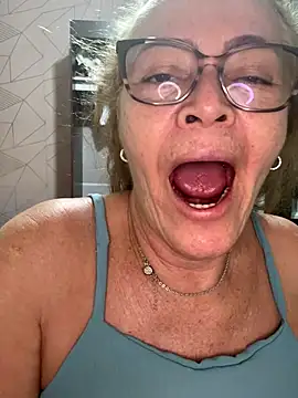 Granny6boys's cam snapshot