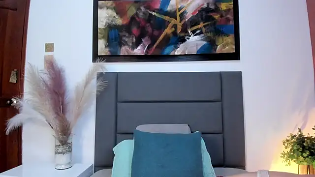 EloiseQuinn's cam snapshot