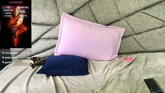 LiaMonroee_'s cam snapshot