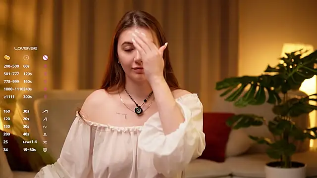 Luna_Foxy's cam snapshot