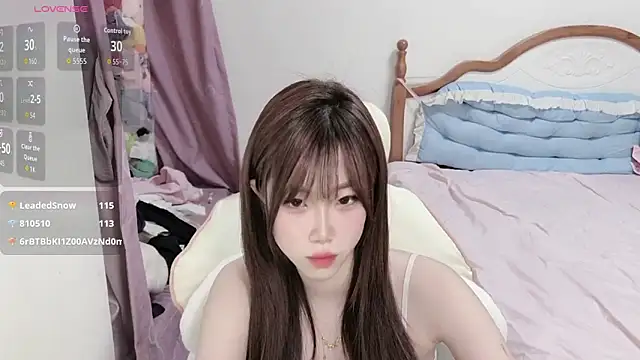 Vivian-88 live sex cam