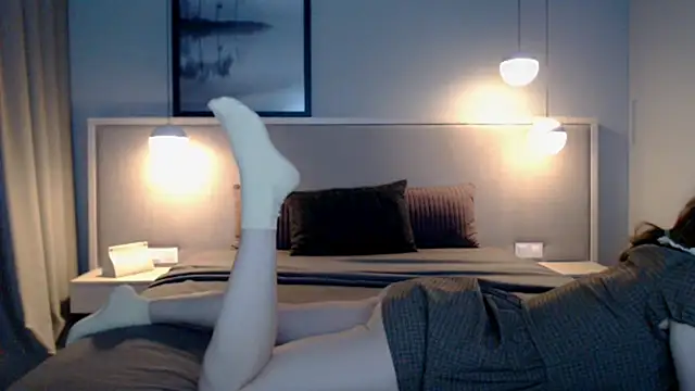 ShySchoolGirl live sex cam