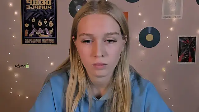 megan_cold's cam snapshot