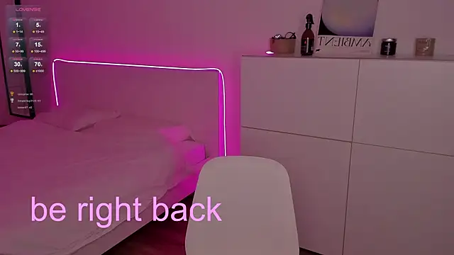 BaileyBaby's cam snapshot