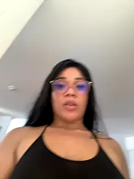 ashley_Tompson1's cam snapshot