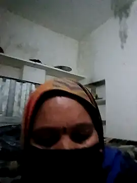 Pooja-guptq's web cam