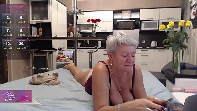 roxana_brooks's cam snapshot