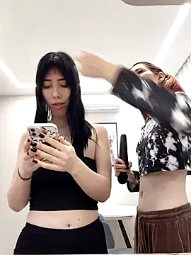 caressyourself's cam snapshot