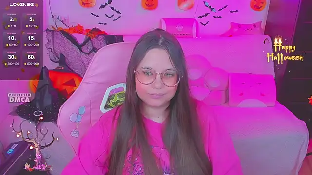 Lolisuccub's cam snapshot