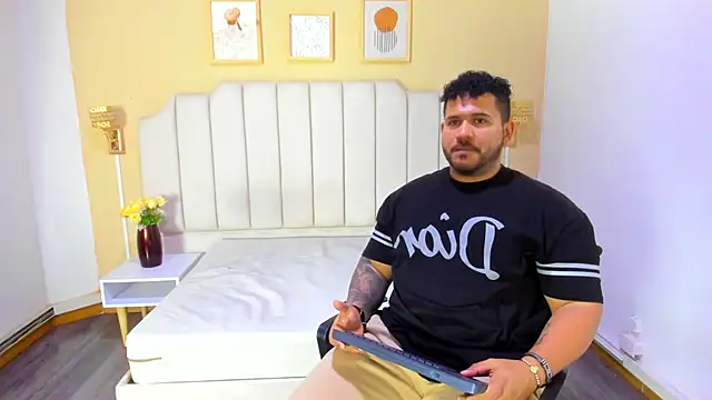 michael_hill1 live sex cam