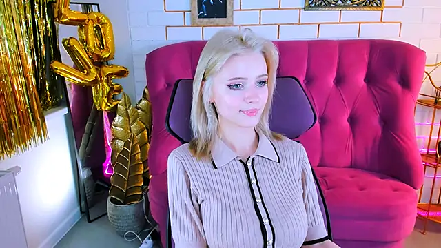 LeonaStane's cam snapshot