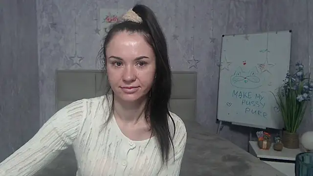 KaraCriegs's cam snapshot